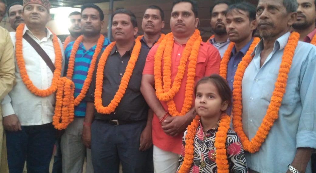 नौतनवा: उधोग ब्यापार मण्डल हरदी-डाली का किया गया गठन