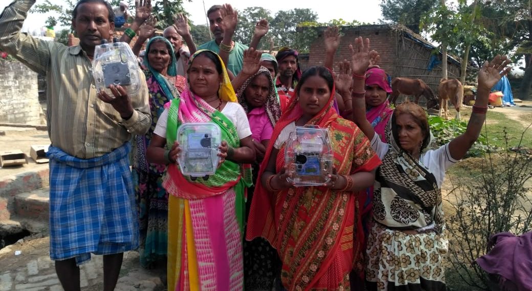 नौतनवा: हर्दी डाली में ग्रामीणों में बिधुत बिभाग के खिलाफ भारी आक्रोश, बड़े आंदोलन की दी चेतावनी