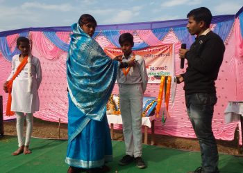 नौतनवा: डी बी एस एकेडमी के बच्चो ने गणतंत्र दिवस पर प्रेणादायक प्रोग्राम कर बिखेरा जलवा