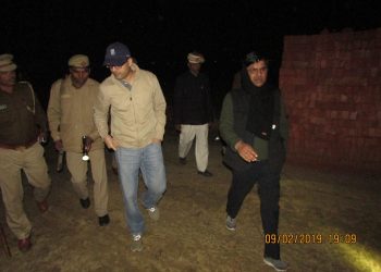 फरेंदा: एस आई कमलेश प्रताप सिंह व मुख्य आरक्षी प्रदीप सिंह सस्पेंड, थानाध्यक्ष के विरुद्ध प्रारम्भिक जांच