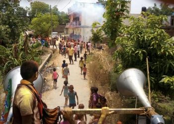 नौतनवां: मोदी सरकार की जीत पर बैरिअहवा में विजय उल्लास