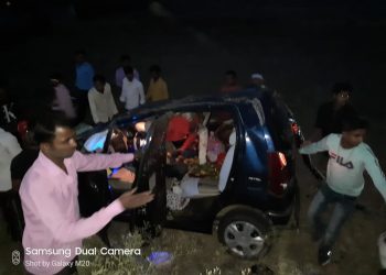 मेंहदावल से नौतनवां तिलक में आरही वैगनार से टैक्टर-ट्राली की टक्कर में पांच घायल