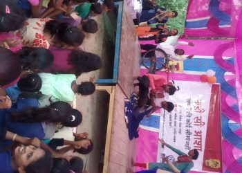 सृष्टि सेवा संस्थान और ब्रेक थ्रू ने लगाया किशोरी मेला, जागरूकता बढ़ाने की पहल