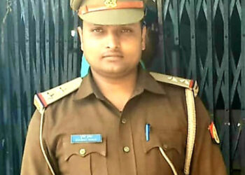 महराजगंज: दुर्गेश कुमार वैश्य बने मिठौरा चौकी प्रभारी, अंकित सिंह को बनाया गया कलेक्ट्रेट चौकी प्रभारी