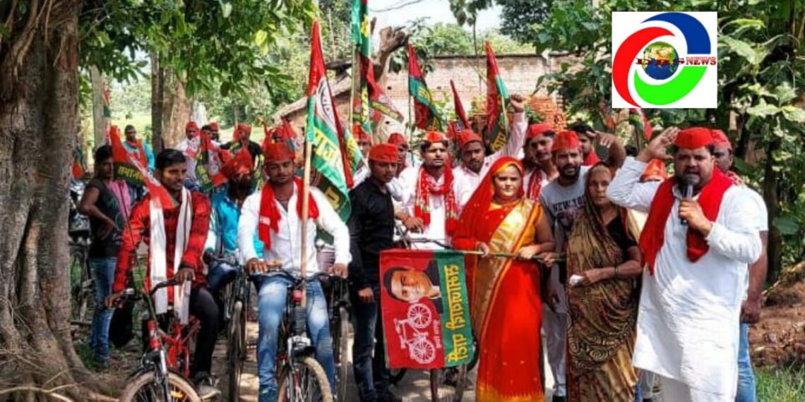 फरेंदा/महराजगंज: समाजवादियों ने निकाली साइकिल रैली, सपा की नीतियों को बताया