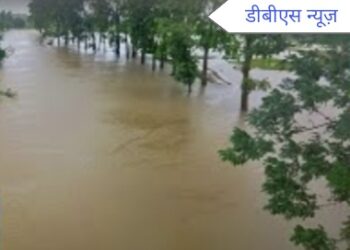 महराजगंज: लगातार हो रही भारी बारिश ने मचाई सीमावर्ती क्षेत्रों में तबाही, कई गांव हुए जलमग्न, घरों में घुसा पानी