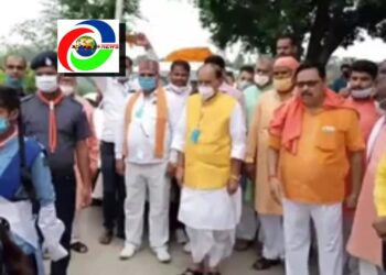 महराजगंज: हिन्दू युवा वाहिनी कार्यकर्ताओं ने सभापति का किया स्वागत