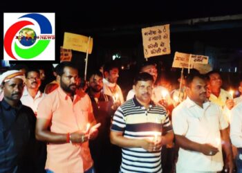 महराजगंज: बागापार में युवाओं ने निकाली कैंडिल मार्च, विरोध-प्रदर्शन