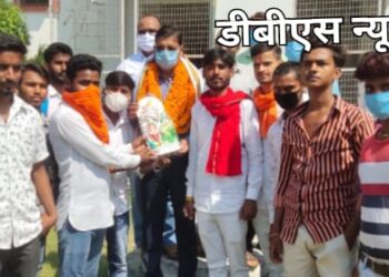 सिद्धार्थनगर: समाजवादी छात्र सभा के कार्यकर्ताओं ने नवागत प्राचार्य अरविंद कुमार सिंह का किया जोरदार स्वागत, छात्र नेताओं ने फूल मालाओं से लादा