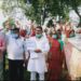 सोनौली: जान देनी पड़े दे देंगे लेकिन 17 लाख प्रति एकड़ में जमीन नही देंगे किसान, सड़क पर उतर किये प्रदर्शन