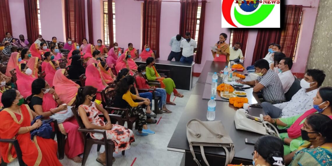 नौतनवां में तहसील स्तरीय कार्यशाला का आयोजन: समाज के उत्थान के लिए महिलाओं की सहभागिता अति जरूरी