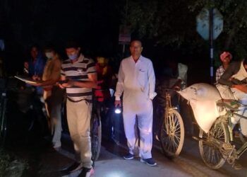 नौतनवां: जब सुबह 3 बजे चो चो करती गाड़ी पंहुंचीं तस्करों में मची खलबली, 27 कैरिंग तस्कर धराये