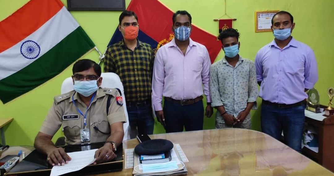 महराजगंज: फेसबुक पर फेक आईडी बनाकर अभद्र टिप्पणी करने, अश्लील फोटो व मैसेज भेजने पर एक गिरफ्तार