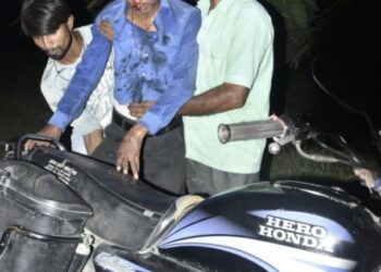 महराजगंज/बृजमनगंज: पंचायत भवन के पास रोड क्रास कर रहे युवक को बाईक सवार से लगी टक्कर, युवक की हुई मौत