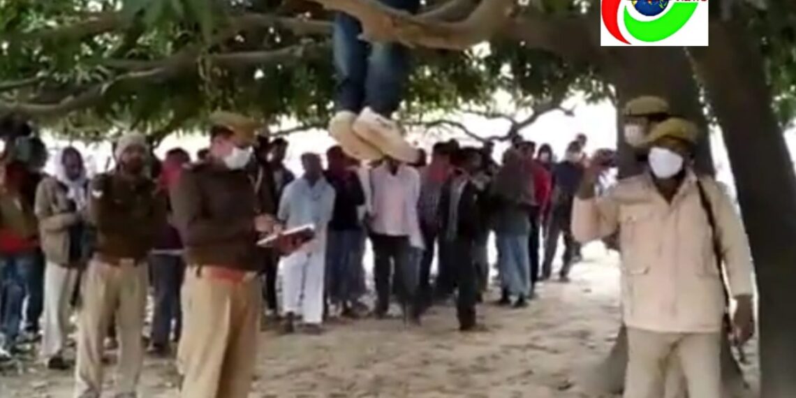 नौतनवां: 17 वर्षीय नाबालिग का पेड़ से लटका मिला शव, पहुंची पुलिस