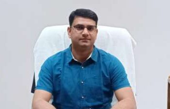 महराजगंज: कोरोना सैम्पलिंग में शिथिलता बरतने को लेकर डीएम ने चिकित्सा प्रभारी के स्थानन्तरण का दिया निर्देश