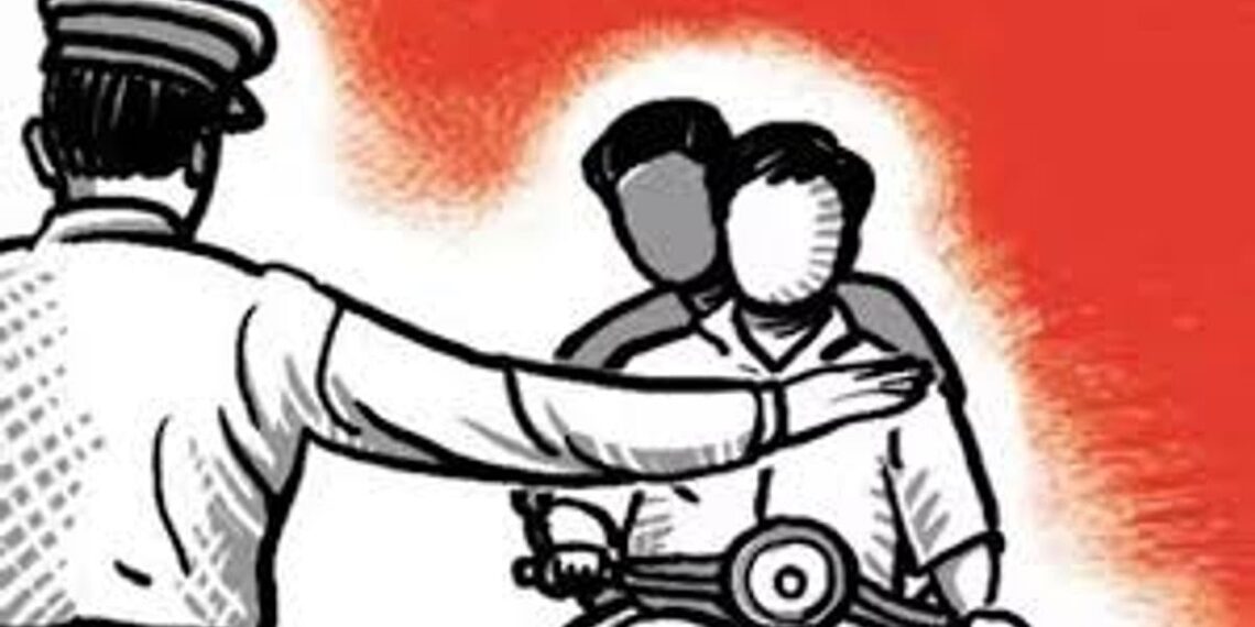 जिला प्रशासन ने जनपद में चलाया वाहन चेकिंग अभियान