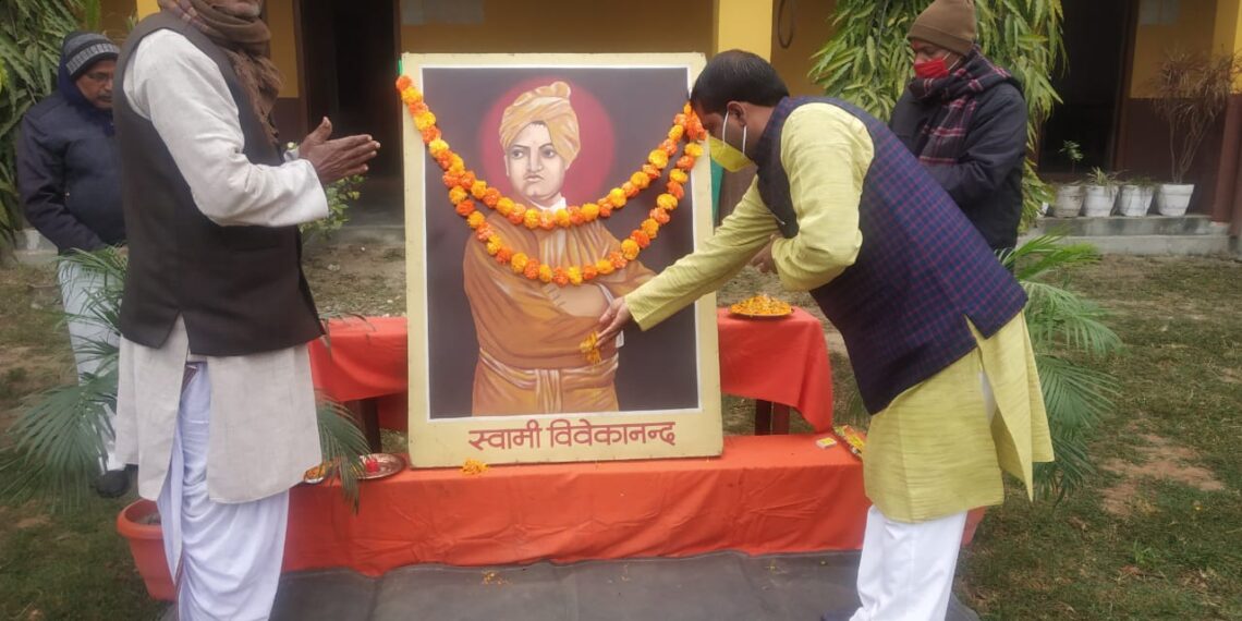 मनुष्य ही परमात्मा का सर्वोच्च साक्षात् मंदिर है साकार देव का पूजन करें – जन्मेजय सिंह