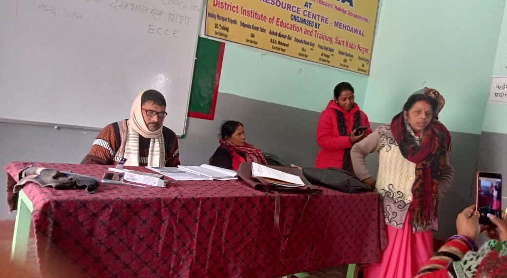 मेंहदावल: बीआरसी पर प्री प्राइमरी कक्षाओं के संचालन को 4 दिवसीय आंगनबाड़ी कार्यकत्रियों को प्रशिक्षण