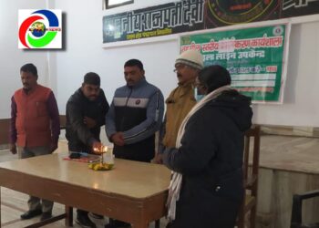 निचलौल ब्लॉक में बाल संरक्षण समिति का बैठक कर मानव तस्करी की रोकथाम पर मंथन