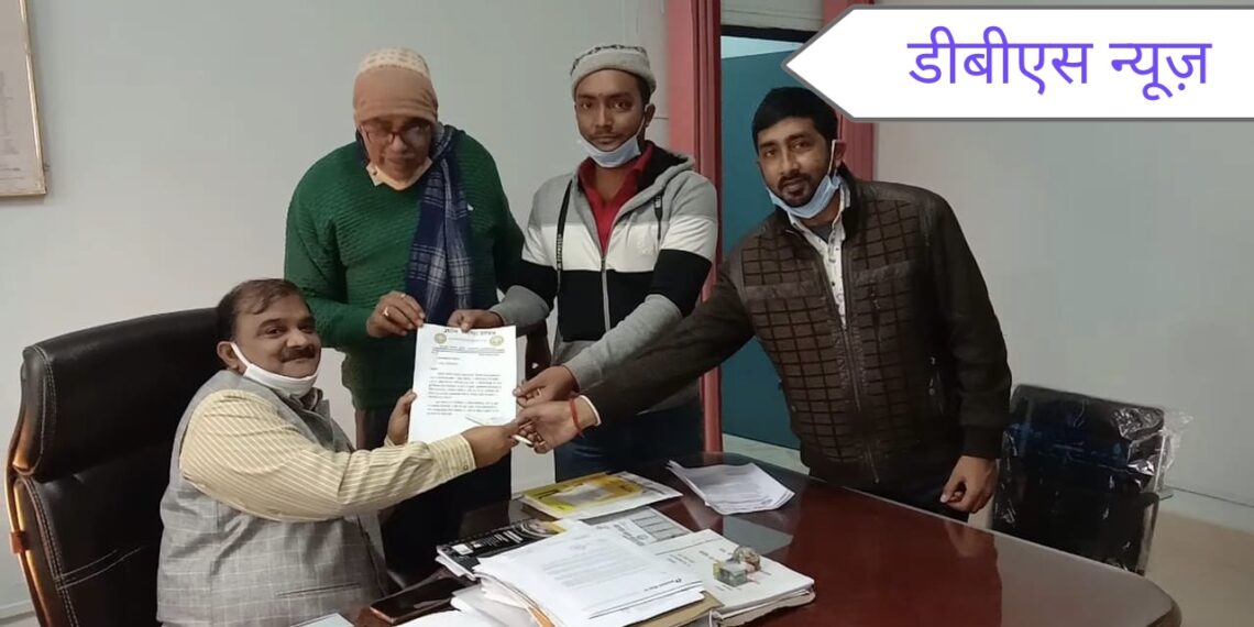 महराजगंज: अनियंत्रित मालवाहक वाहन ने बाइक को ठोकर मारी बाइक सवार कि मौके पर मौत