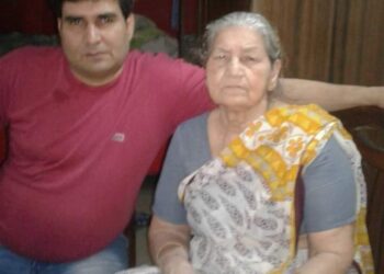 नौतनवां सीआईटी के डाइरेक्टर राजीव शर्मा के माता का निधन, शोक