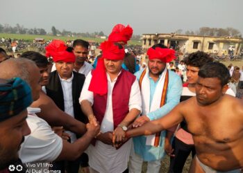 महराजगंज: अमर शहीद पंकज कुमार त्रिपाठी की पुण्यतिथि पर दंगल कार्यक्रम का आयोजन