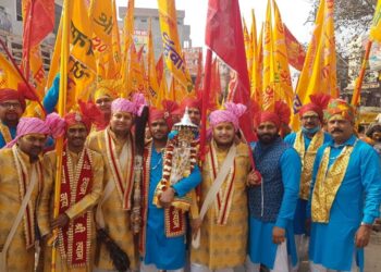 नौतनवां: श्री श्याम शक्ति धाम के तृतीय वार्षिकोत्सव में जम कर थिरके श्याम प्रेमी, वातावरण बना सुंगधित