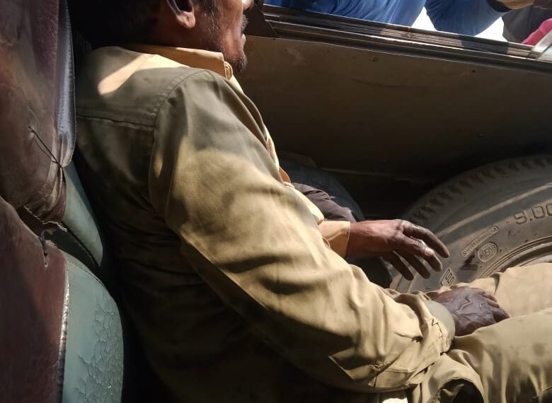 गोरखपुर: गगहा बस और डंपर में हुआ भिड़ंत