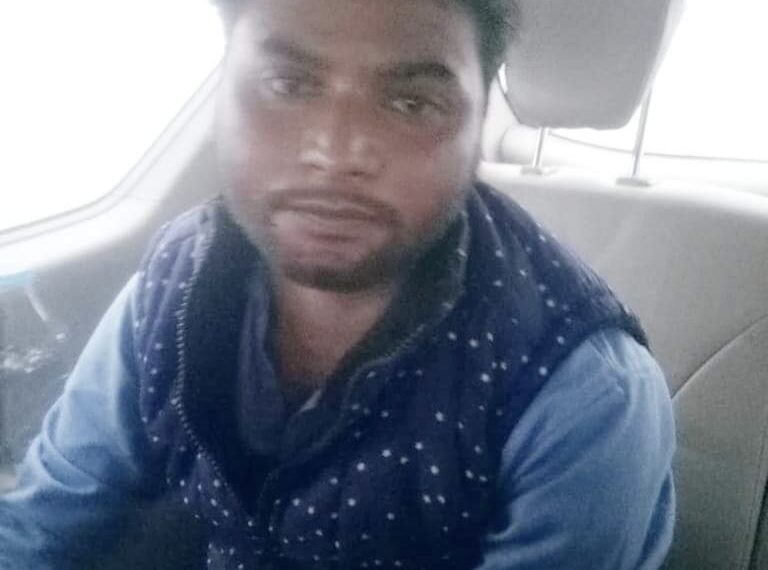 महराजगंज/बृजमनगंज: पर्चा फेककर बदनाम व धमकी देने वाले सिरफिरे युवक को पुलिस ने गिरफ्तार कर भेजा न्यायालय