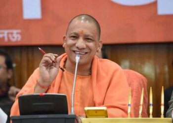 मंत्रियों के बाद अब विधायको को भी योगी सरकार देगी टैबलेट, इतिहास में पहली बार होगा यूपी का बजट पेपरलेस