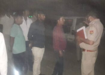 गोरखपुर: गीडा में फैक्ट्री का बॉयलर फटा दो की मौत घटनास्थल पर पहुंचे एसपी व एसडीएम