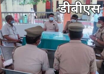 महराजगंज: डीएम व पुलिस अधीक्षक द्वारा थाना कोठीभार एवं ग्राम खुड़ुरी में त्रिस्तरीय पंचायत चुनावों के दृष्टिगत समीक्षा बैठक किया गया