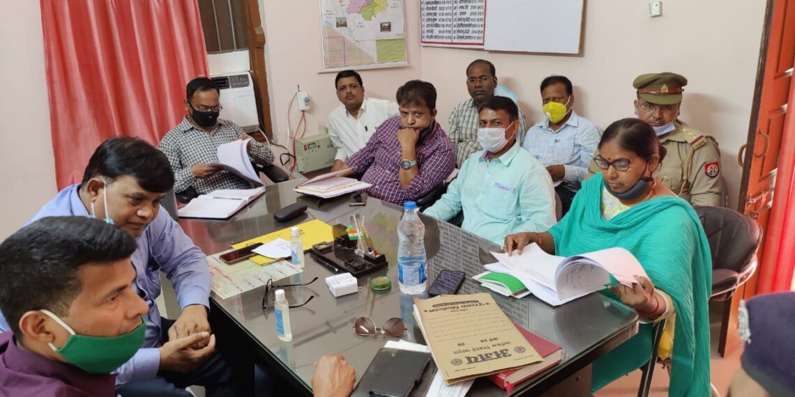 नौतनवां सर्किल क्षेत्र में 453 पर गैर जमानती वारंट सहित 3195 पाबंद, पंचायत चुनाव शांतिपूर्ण कराने को बड़ी कार्यवाही