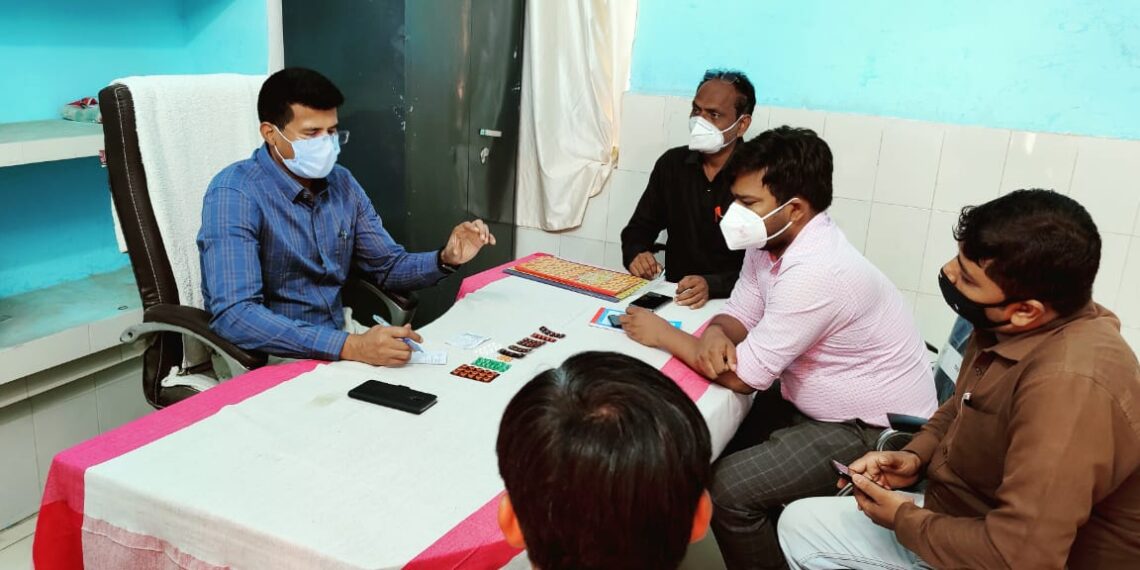 नौतनवां: ग्रामीण रिहायशी इलाकों में संक्रमण कैसे रुके हुई SDM ने किया चर्चा, सलाह के लिए करें इन नम्बरो पर कॉल