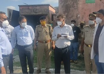 महराजगंज: नोडल अधिकारी के फटकार के बाद चिकित्सा विभाग में मचा हडकंप, जनपद के सभी चिकित्साधिकारीयों को CMO ने जारी किया लेटर