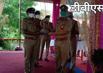 महराजगजं: रिजर्व पुलिस लाइन मे प्रशिक्षणरत 136 आरक्षियों के दीक्षांत समारोह का आयोजन, पुलिस विभाग को मिले नये जांबाज