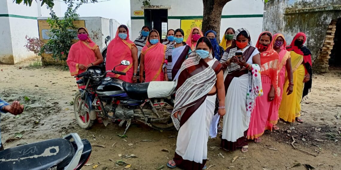 पुरानी टेढ़ी में कैम्प लगाकर किया गया कोविड-19 का टीकाकरण