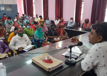 नौतनवां: आगामी विधानसभा चुनाव के मद्देनजर मतदाता सूची पुनरीक्षण अभियान शुरू