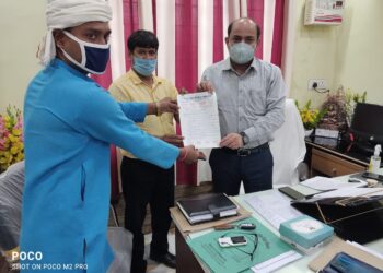 महाराजगंज: बेसिक शिक्षा अधिकारी को पांच सूत्री ज्ञापन सौंपा बेसिक शिक्षा एसोसिएशन