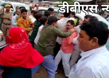 यूपी ब्लॉक प्रमुख चुनावः सिद्धार्थनगर में पूर्व स्पीकर के हाथ से पर्चा छीना, कार में तोड़फोड़, प्रशासन बनी दर्शक