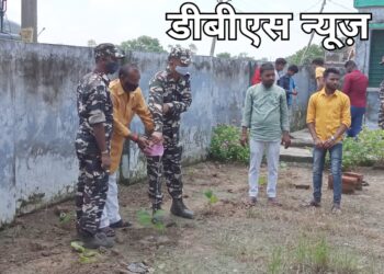 बृजमनगंज: एसएसबी जवानों ने कई गांवो मे किया वृक्षारोपण