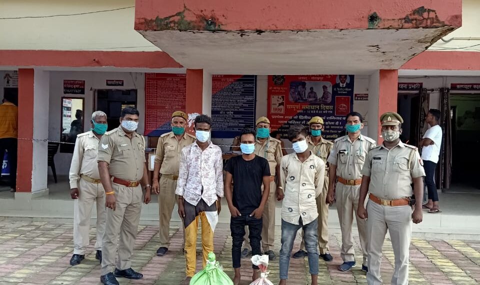 गोरखपुर: चोरी के माल के साथ तीन को तिवारीपुर पुलिस ने किया गिरफ्तार