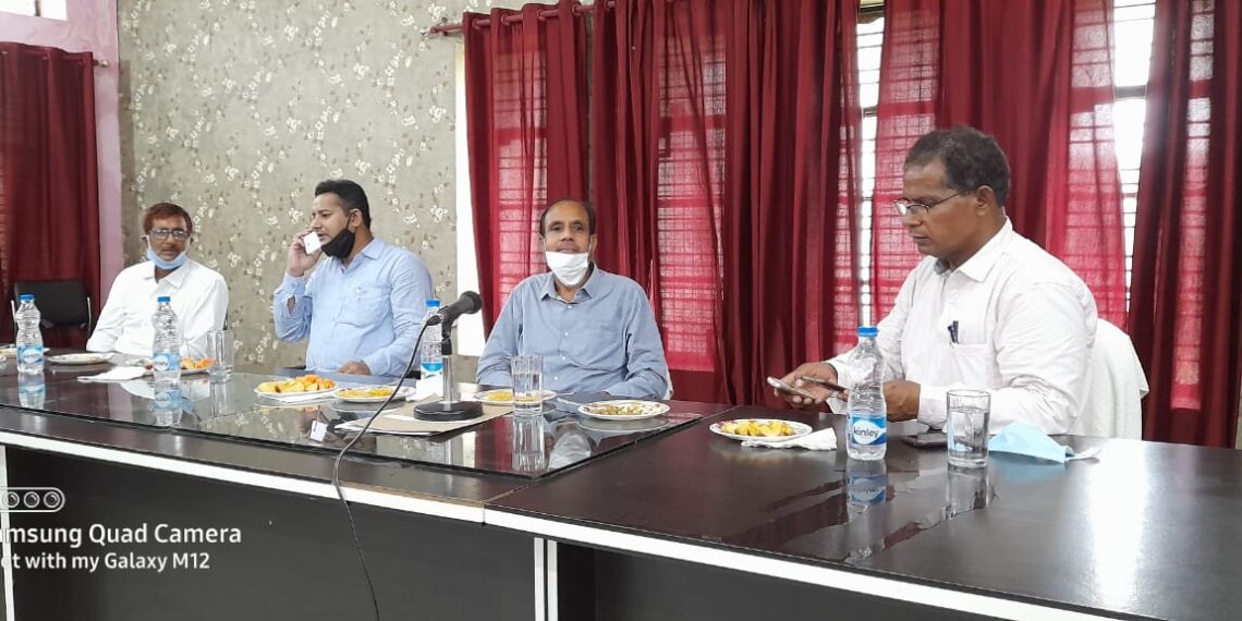 नौतनवां तहसील में शुरू होगा ग्राम न्यायालय, एडीजे ने किया निरीक्षण