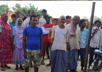 भैसहिया ग्राम में कोटेदार के कारनामों से राशन कार्ड धारक परेशान, विभाग मौन