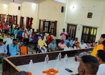 नौतनवां पहुंची चौरीचौरा विधायक संगीता यादव, भाजपा के प्रबुद्ध सम्मेलन में गिनाई उपलब्धियां