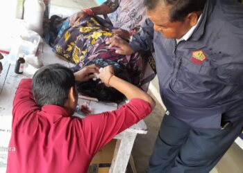 खनुवा: बाइक की चपेट में आने से महिला घायल