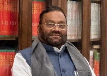 मंत्री पद से इस्तीफा देने के बाद स्वामी प्रसाद मौर्य का गिरफ्तारी वारंट जारी, बढ़ी मुश्किलें