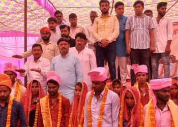 महराजगंज: मुख्यमंत्री सामूहिक विवाह में हिन्दू धर्म के अलावा मुस्लिम और बौद्ध धर्म के अनुयायियों ने भी रचाई शादी
