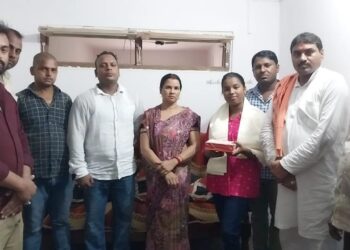 नगर की बेटी के अव्वल मार्क्स पर समाज के प्रतिष्ठितो ने दी उज्ज्वल भविष्य की सुभकामनाये